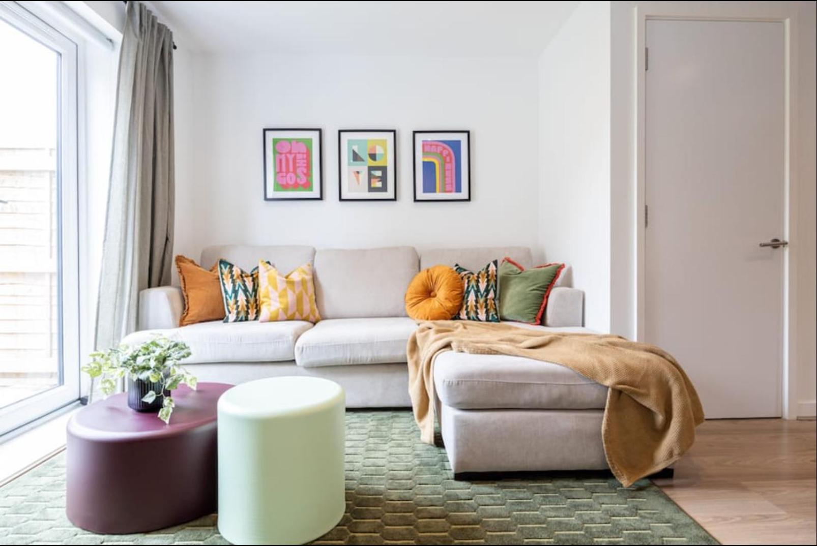 Elegance Retreat - 2 Bed Holiday Home With Parking Манчестер Экстерьер фото
